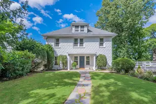 40 Prospect Ave, Sea Cliff, NY 11579 - Photo 2