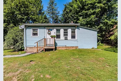 60 Carle Terrace, Lake Katrine, NY 12449 - Photo 2