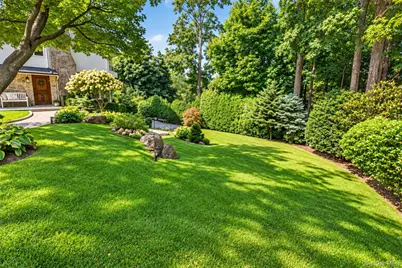 250-18 Rushmore Terrace, Little Neck, NY 11362 - Photo 44