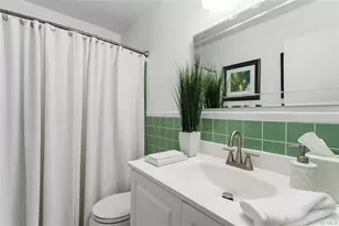 58 Ridge Dr E, Roslyn, NY 11576 - Photo 16