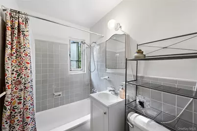 86-75 Springfield Boulevard #Duplex, Queens Village, NY 11427 - Photo 14