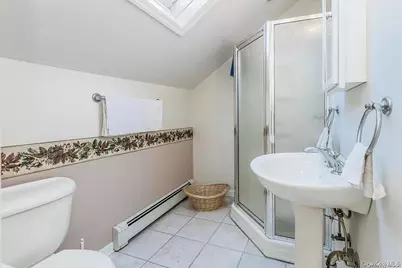515 Gillette Avenue, Bayport, NY 11705 - Photo 14
