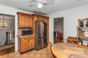 160 Overlook Dr, East Islip, NY 11730 - Photo 12