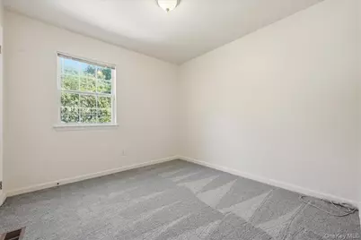 701 Park Avenue, Huntington, NY 11743 - Photo 24