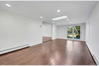 13 Colonial Road, Scarsdale, NY 10583 - Photo 12