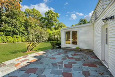 13 Colonial Road, Scarsdale, NY 10583 - Photo 28