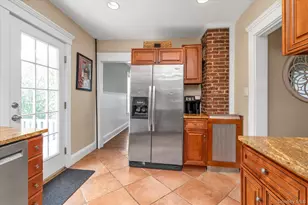 33 Adams St, East Rockaway, NY 11518 - Photo 12