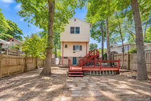 123 Denton St, Patchogue, NY 11772 - Photo 8