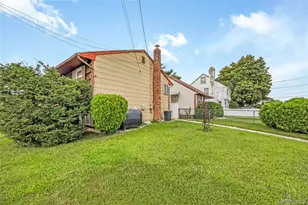 150 Holly Ave, Hempstead, NY 11550 - Photo 6