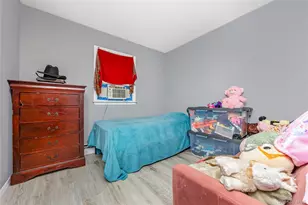 150 Holly Ave, Hempstead, NY 11550 - Photo 20