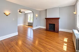 26 Hasbrouck St, Newburgh, NY 12550 - Photo 2