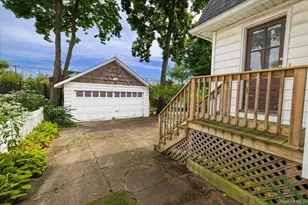 60 Ogston Terrace, Malverne, NY 11565 - Photo 20