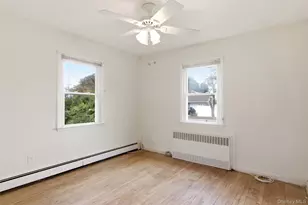 439 9th St, West Babylon, NY 11704 - Photo 18