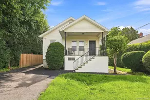 151 Babbitt Rd, Bedford Hills, NY 10507 - Photo 2