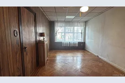 7036 65th Street, Ridgewood, NY 11385 - Photo 8