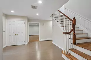 3 Zeck Ct, Suffern, NY 10901 - Photo 4