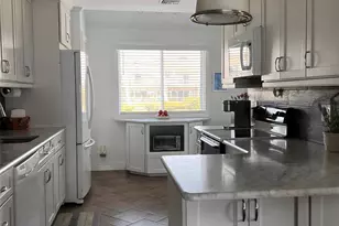 14 Waters Edge, Shirley, NY 11967 - Photo 4