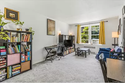 84-55 Daniels Street #2K, Briarwood, NY 11435 - Photo 6
