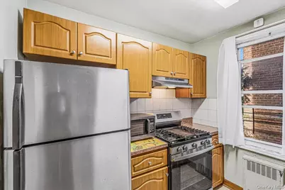 84-55 Daniels Street #2K, Briarwood, NY 11435 - Photo 10