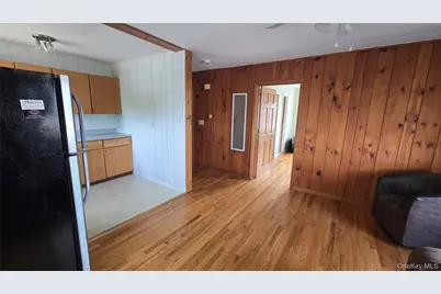 511 Haight Avenue, Poughkeepsie, NY 12603 - Photo 2