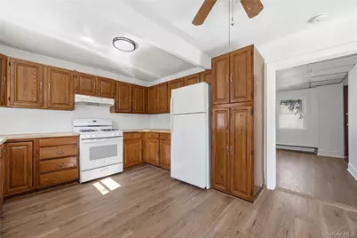 135 N Highland Avenue, Ossining, NY 10562 - Photo 2