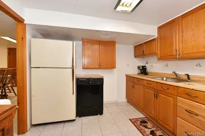 57-46 262nd Street, Little Neck, NY 11362 - Photo 26