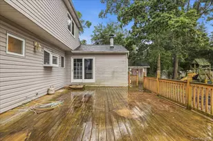 80 Ackerly Ln, Ronkonkoma, NY 11779 - Photo 14