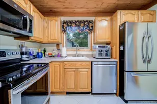 142 N Emerald Dr, Rock Hill, NY 12775 - Photo 12