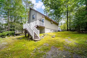 142 N Emerald Dr, Rock Hill, NY 12775 - Photo 2