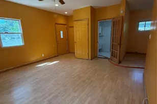 568 Park Ave, West Hempstead, NY 11552 - Photo 8