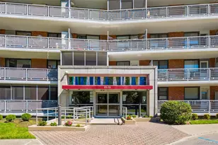61-15 98th St, Rego Park, NY 11374 - Photo 2