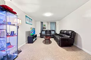 61-15 98th St, Rego Park, NY 11374 - Photo 8