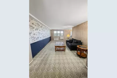 85 10 151st Ave #5G, Howard Beach, NY 11414 - Photo 6