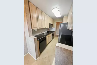 85 10 151st Ave #5G, Howard Beach, NY 11414 - Photo 12