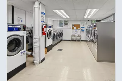 85 10 151st Ave #5G, Howard Beach, NY 11414 - Photo 20