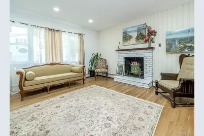 19 Elm Street, Greenvale, NY 11548 - Photo 6