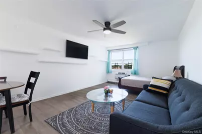 164-20 Highland Avenue #7J, Jamaica, NY 11432 - Photo 2
