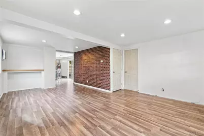 420 Taylor Avenue, Patchogue, NY 11772 - Photo 4
