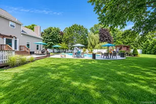 7 Hewlett Ave, Patchogue, NY 11772 - Photo 22