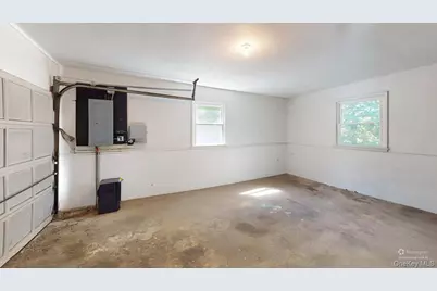 661 Warren Avenue, Thornwood, NY 10594 - Photo 16