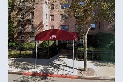 131-11 Kew Gardens Road #1O, Richmond Hill, NY 11418 - Photo 2