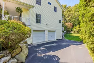 7 Holly Ln, Port Jefferson, NY 11777 - Photo 6