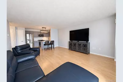 260 Beach 81st Street #3D, Rockaway Beach, NY 11693 - Photo 4