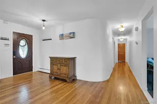 96 McCulloch Dr, Dix Hills, NY 11746 - Photo 6