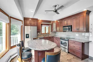 96 McCulloch Dr, Dix Hills, NY 11746 - Photo 16