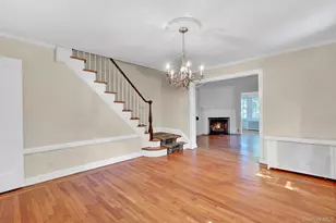 77 Elton Rd, Garden City, NY 11530 - Photo 18