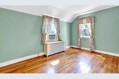 77 Elton Road, Garden City, NY 11530 - Photo 26