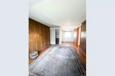 124 Westwood Road N, Massapequa Park, NY 11762 - Photo 10