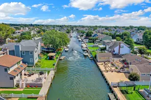 12 Jetmore Pl, Massapequa, NY 11758 - Photo 4