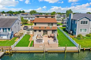 12 Jetmore Pl, Massapequa, NY 11758 - Photo 2